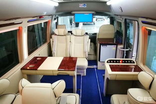 新款豐田考斯特改裝豪華內(nèi)飾